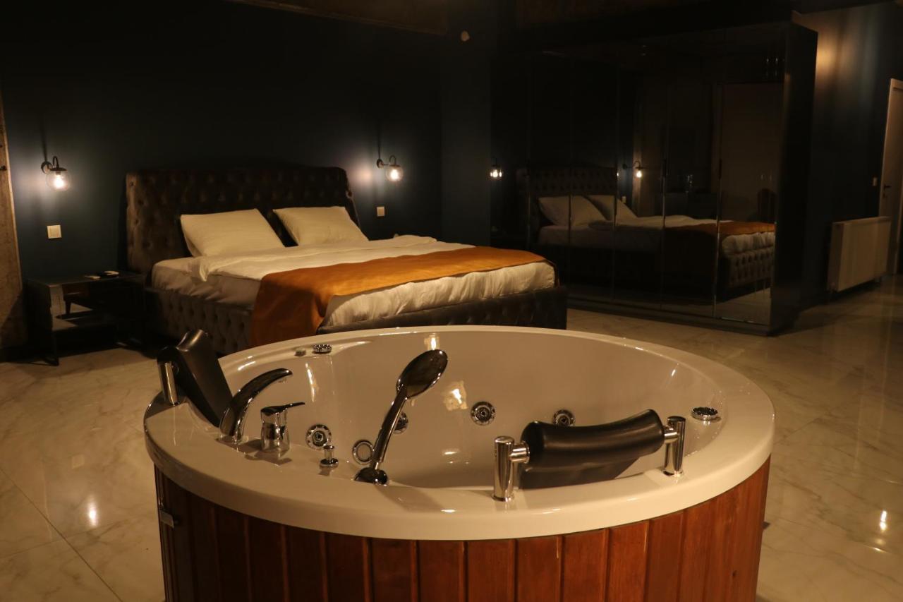 Mas Suites Karakoey Istanboel Buitenkant foto